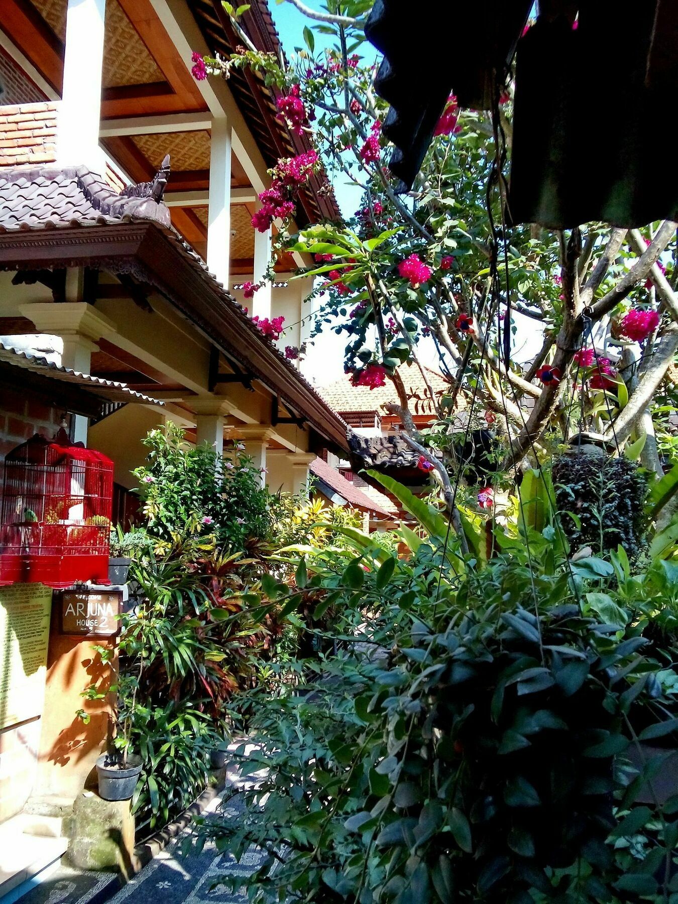 Arjuna Homestay Ubud Екстер'єр фото
